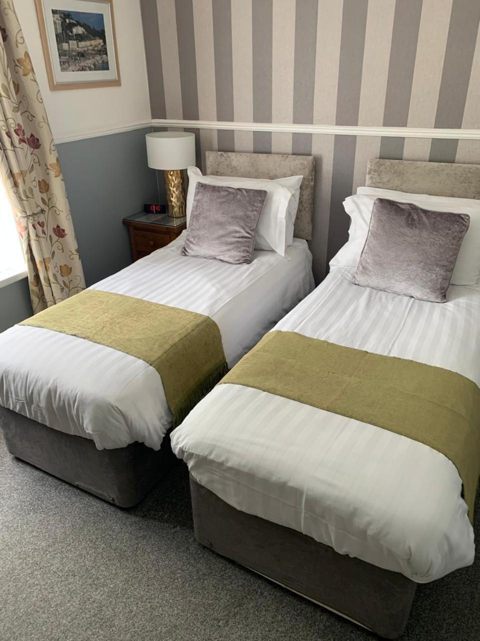 Bed and Breakfast Abingdon House Торкі Екстер'єр фото